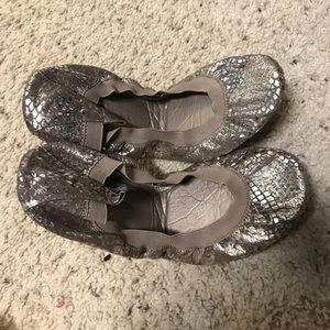 Yosi Samra fold up shoes